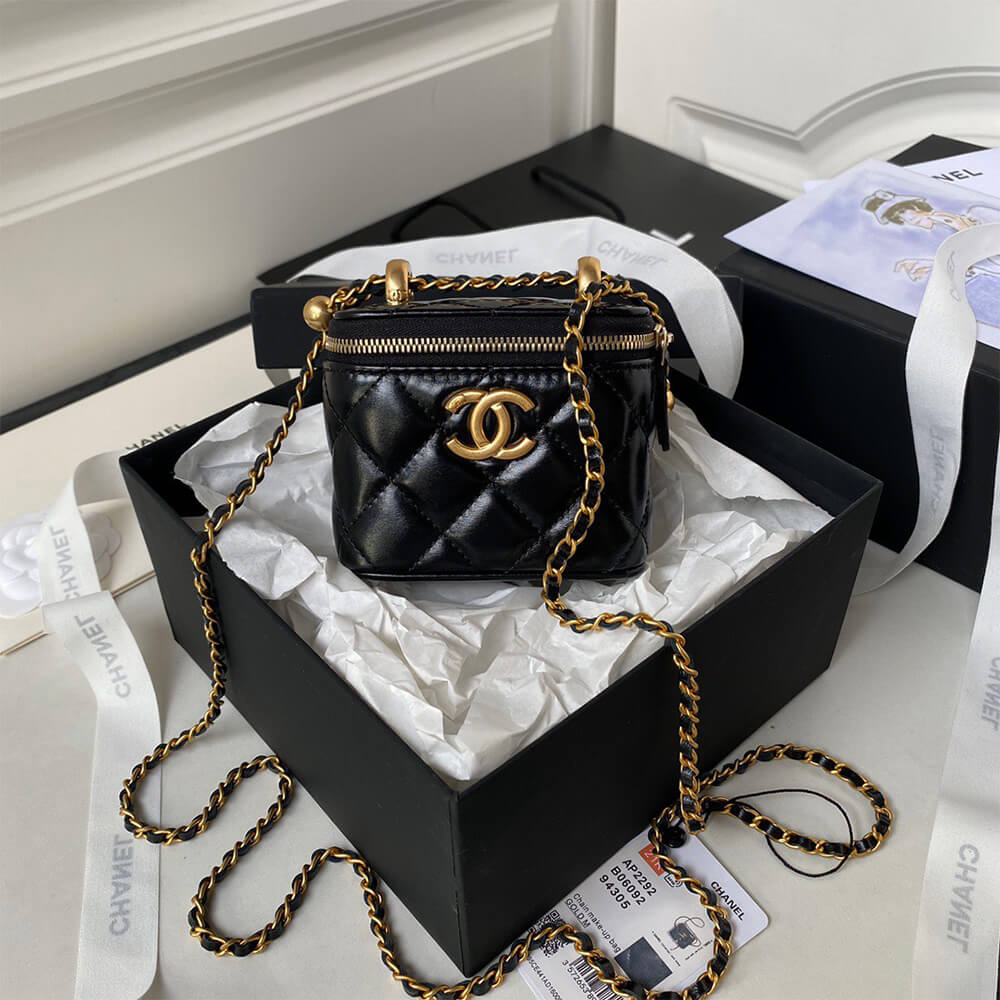 CHANEL MINI FLAP(HIGH-END GRADE)