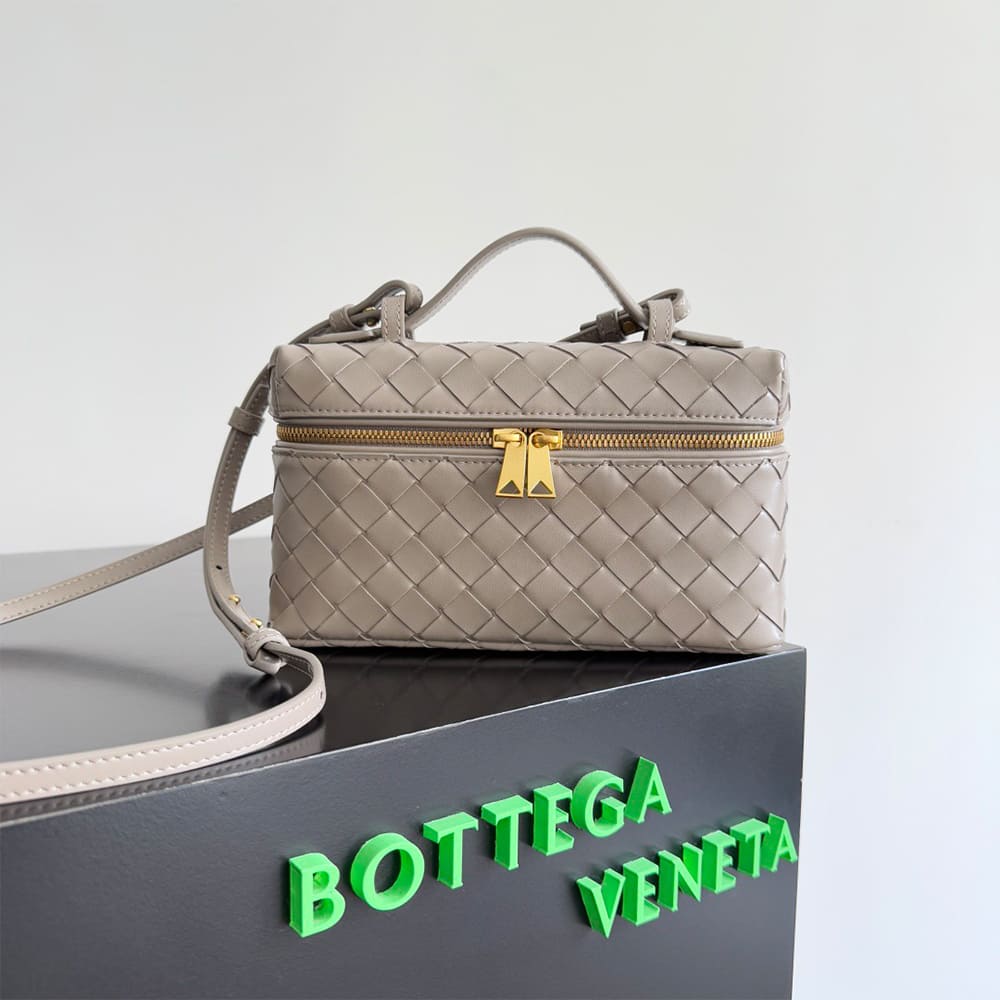 Bottega Veneta Bang Bang Vanity Case(high-end grade)